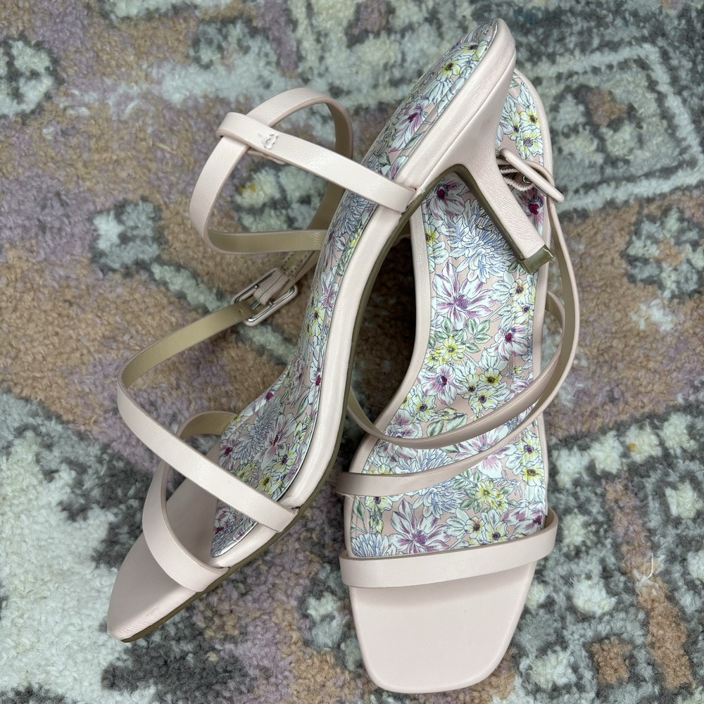 Light Pink Kitten Heel‎ Sandals Size 9 Strappy Ankle Open Toe Coquette Feminine